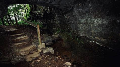Delve into the Supernatural at Bell Witch Cavern